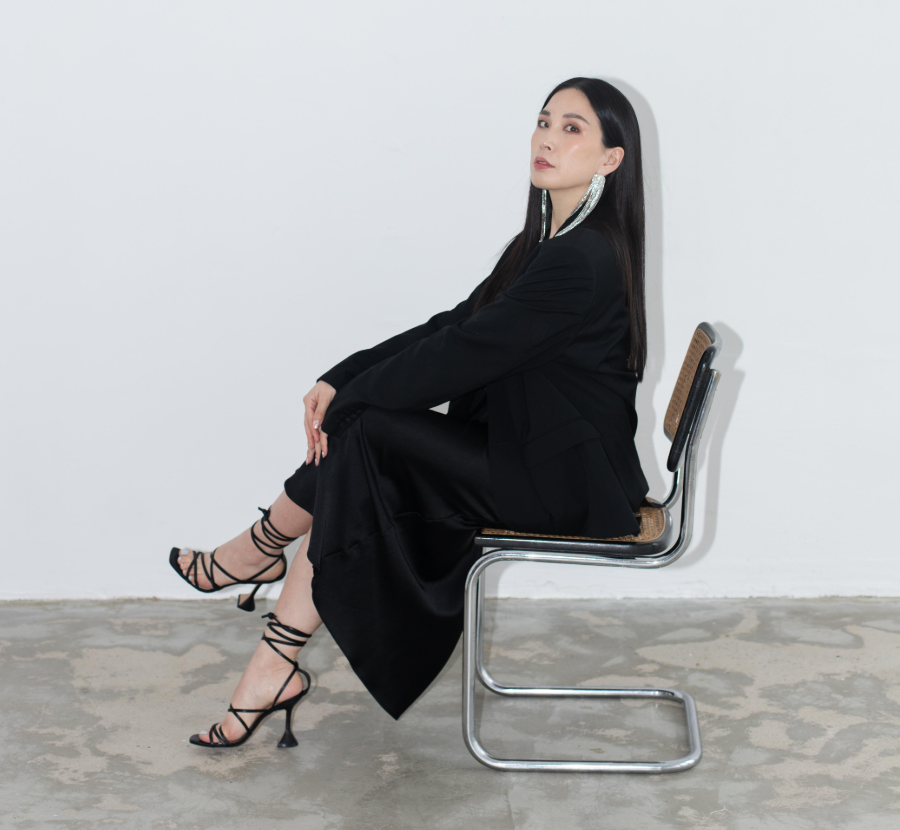 $ABG - Asian Girl Boss